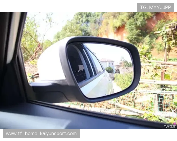 Galio落地嘲讽到位，后排输出被迫停手